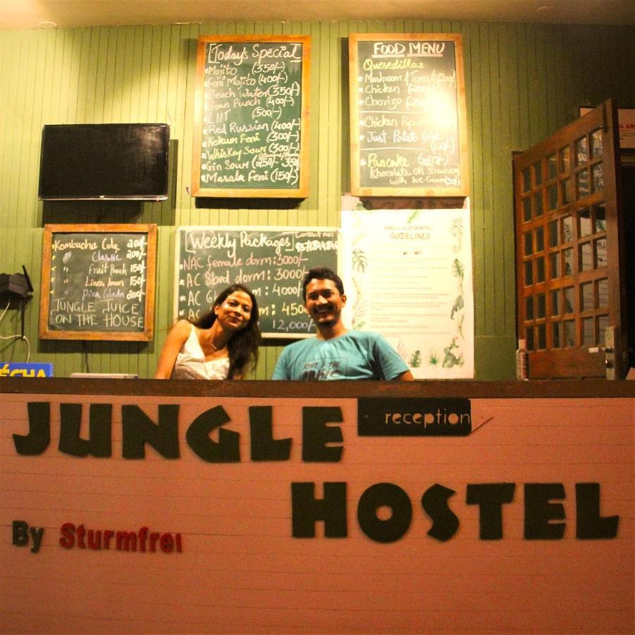 Jungle By Sturmfrei Vagator Vandrarhem Exteriör bild